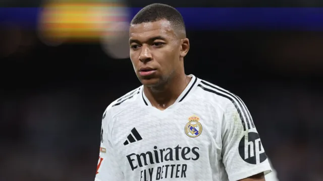 Kylian Mbappe dilaporkan merindukan status yang dia nikmati di PSG